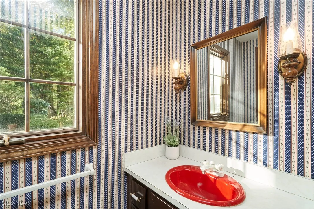 511 W Fairlawn Boulevard, Akron, Ohio 44313,MLS Now Listing ID