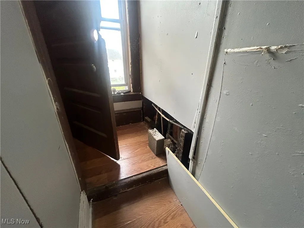 2292 E 90th Street, Cleveland, Ohio 44106,MLS Now Listing ID