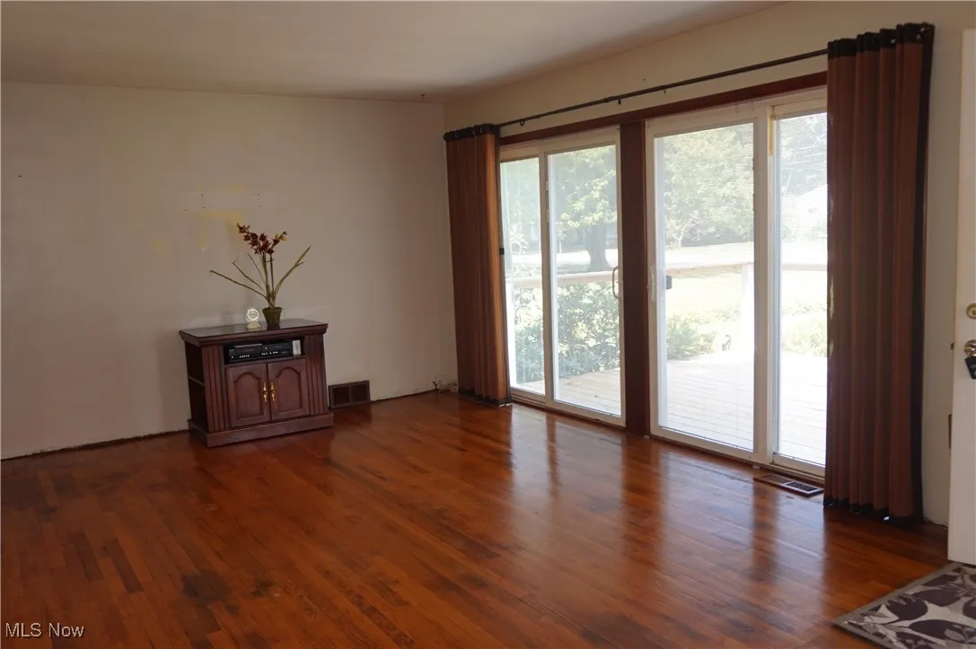 7590 Lake Road, Madison, Ohio 44057,MLS Now Listing ID