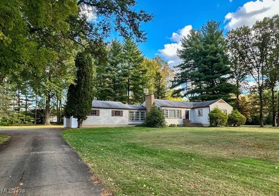 1724 Portal Drive, Howland, Ohio 44484,MLS Now Listing ID