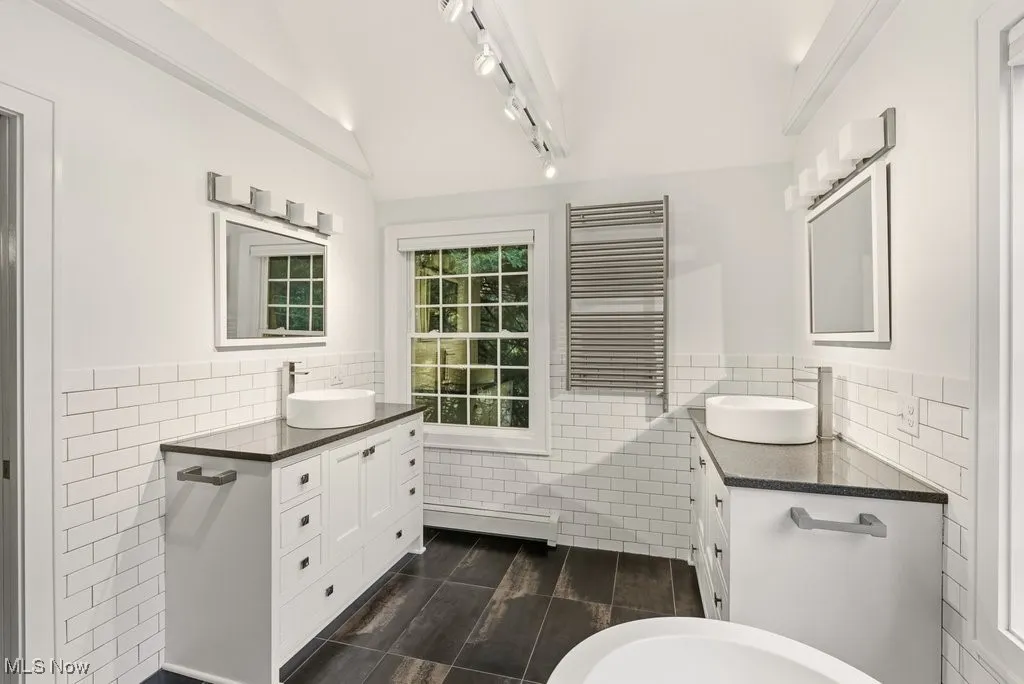 50 Park Lane, Chagrin Falls, Ohio 44022,MLS Now Listing ID