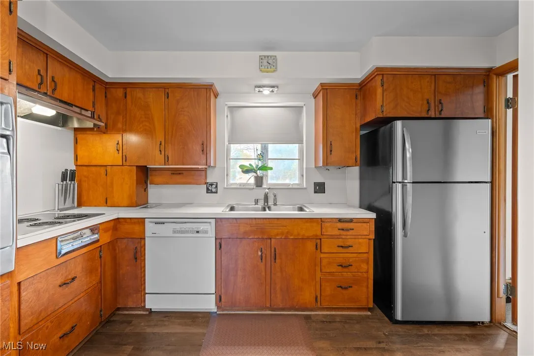 221 Briar Avenue, North Canton, Ohio 44720,MLS Now Listing ID