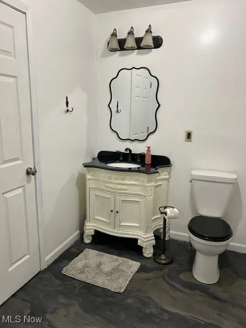 Full bathroom on first floor