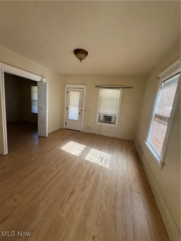 3660 E 76th Street # Up, Cleveland Heights, Ohio 44105,MLS Now Listing ID