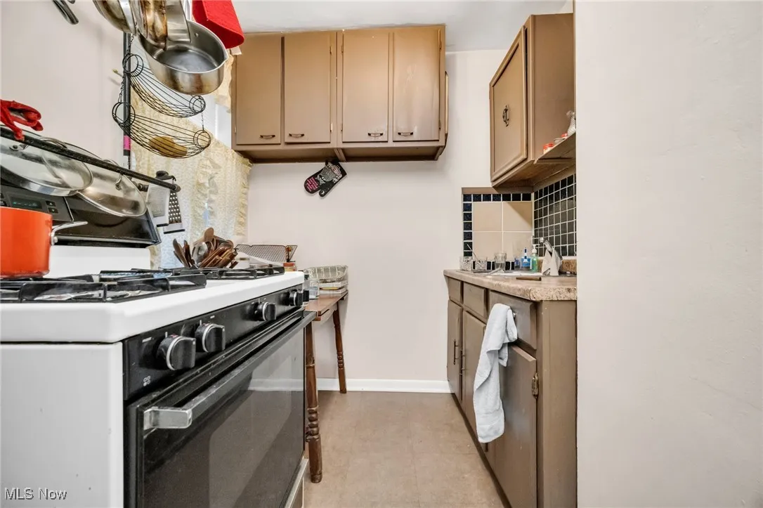 1386 Cranford Avenue, Lakewood, Ohio 44107,MLS Now Listing ID