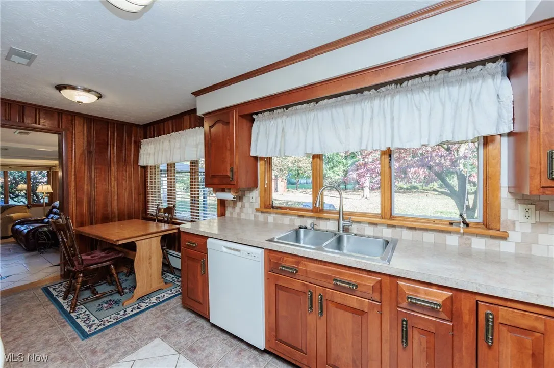 427 Perry Road, Tallmadge, Ohio 44278,MLS Now Listing ID