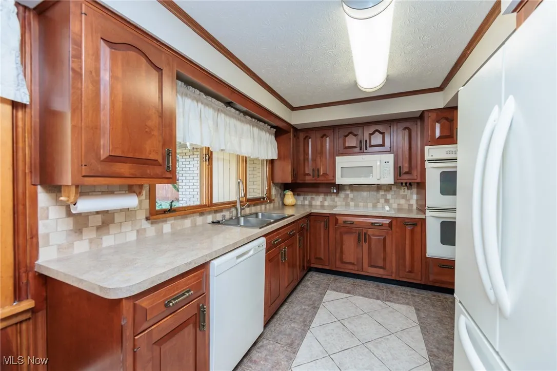 427 Perry Road, Tallmadge, Ohio 44278,MLS Now Listing ID