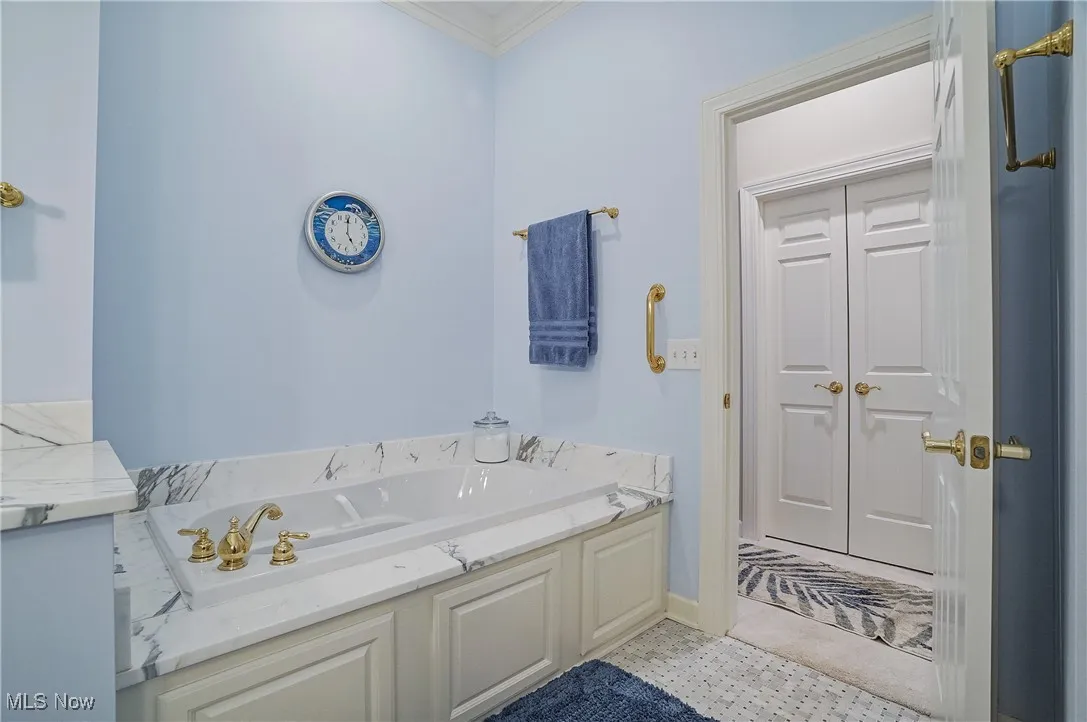 6460 Saint Augustine Drive, Canton, Ohio 44718,MLS Now Listing ID