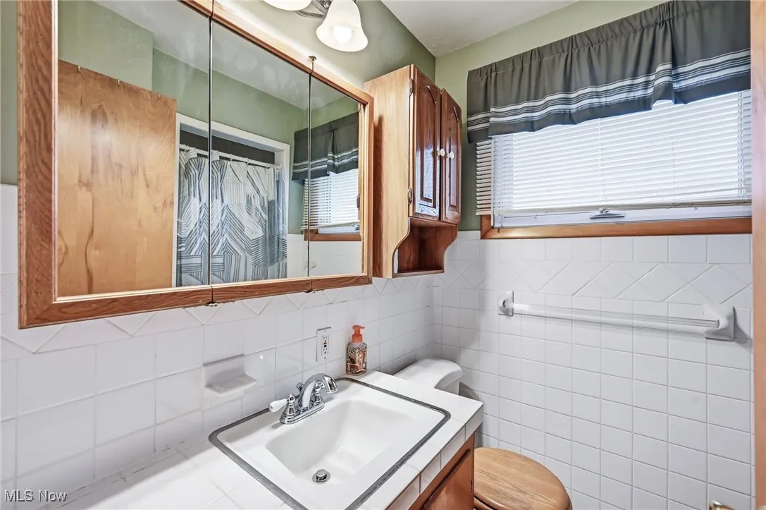 1151 Clearview Street, Warren, Ohio 44485,MLS Now Listing ID