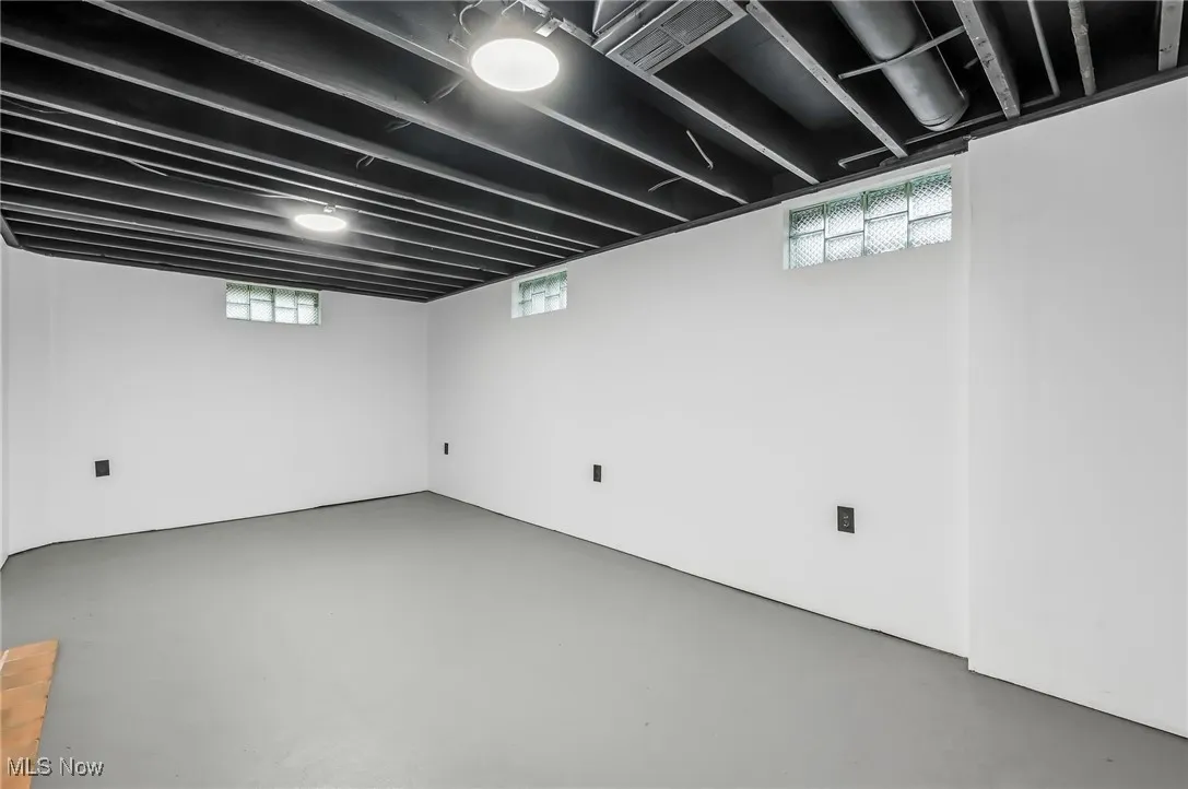 1151 Clearview Street, Warren, Ohio 44485,MLS Now Listing ID