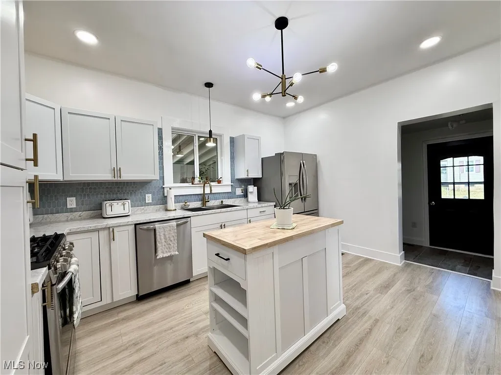 807 30th Street, Vienna, West Virginia 26105,MLS Now Listing ID