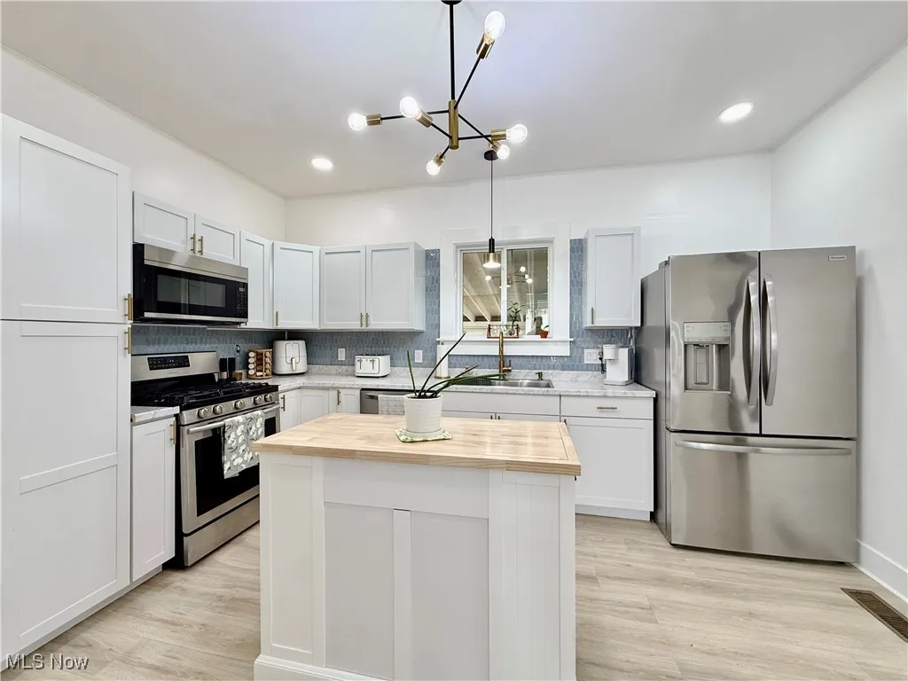 807 30th Street, Vienna, West Virginia 26105,MLS Now Listing ID