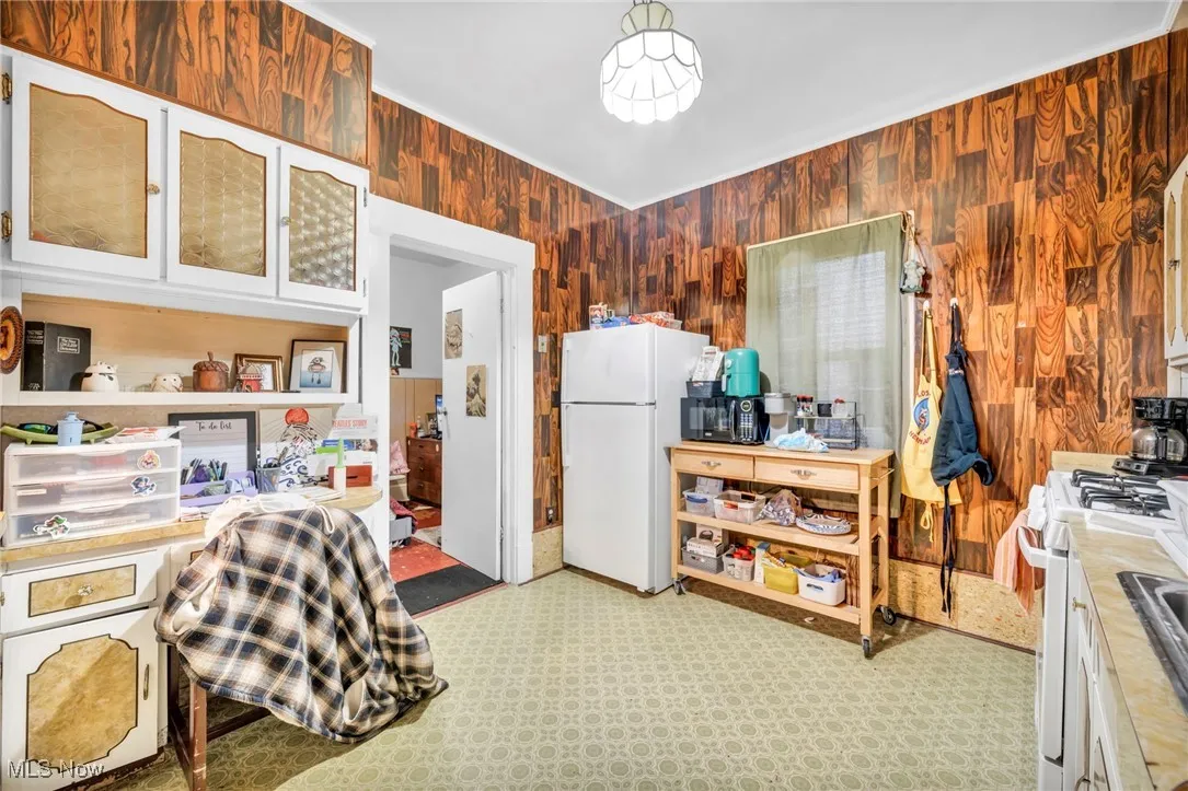 2023 Robin Street, Lakewood, Ohio 44107,MLS Now Listing ID