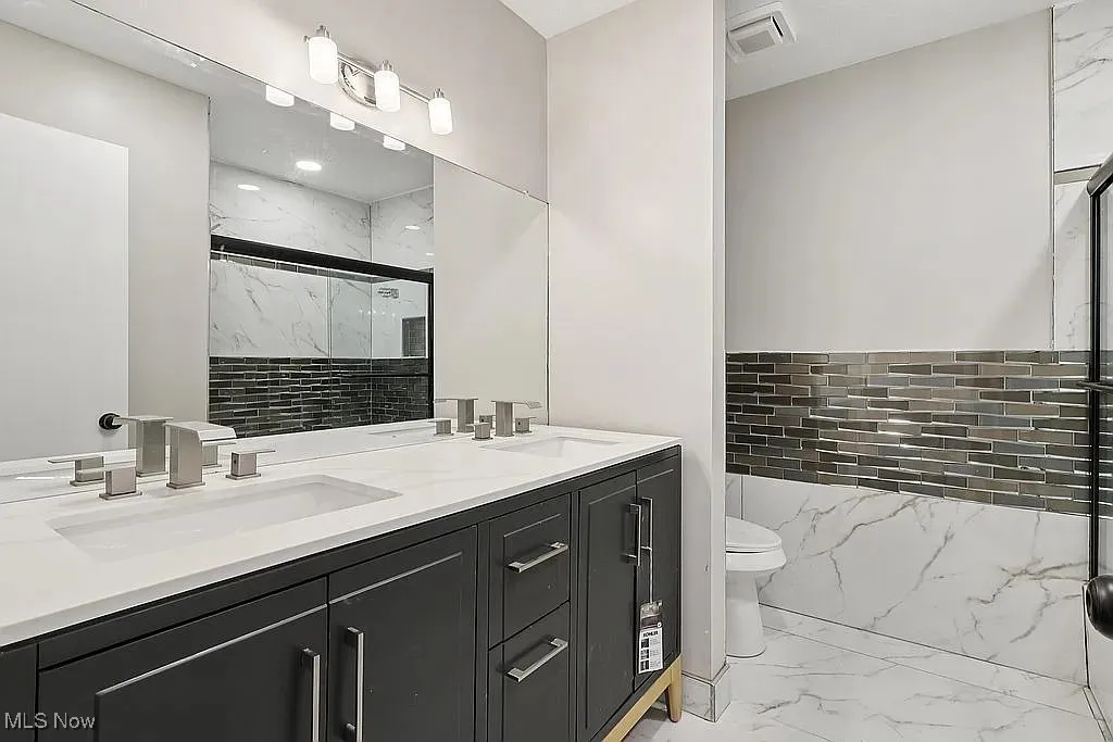 209 Greenbriar Court # 209, Euclid, Ohio 44143,MLS Now Listing ID