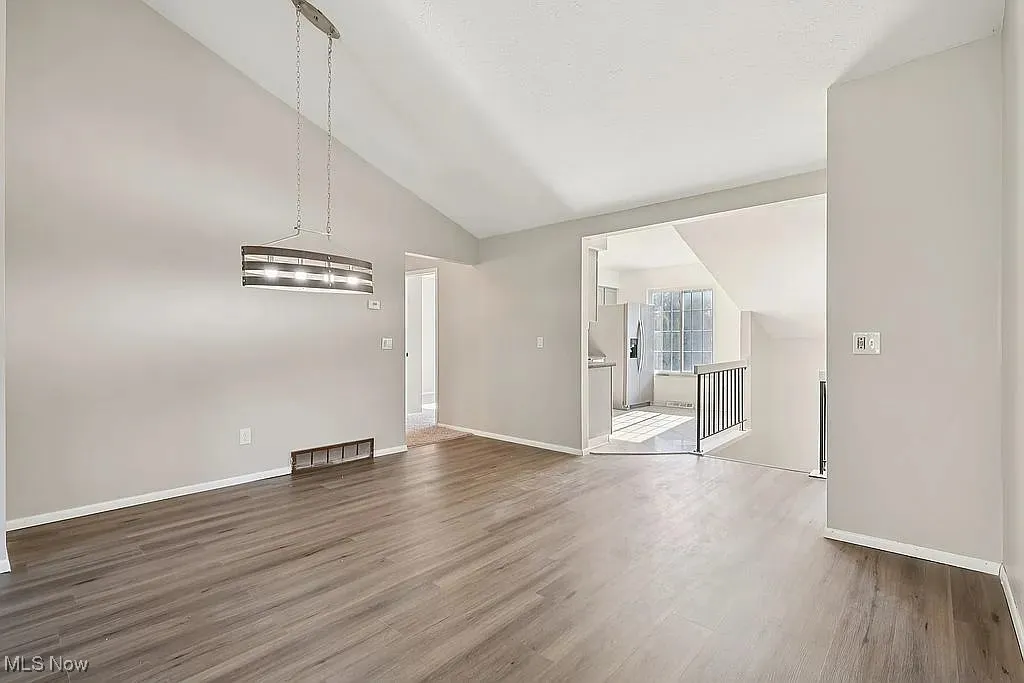 209 Greenbriar Court # 209, Euclid, Ohio 44143,MLS Now Listing ID