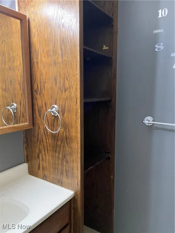 237 Commonwealth Avenue, Massillon, Ohio 44646,MLS Now Listing ID