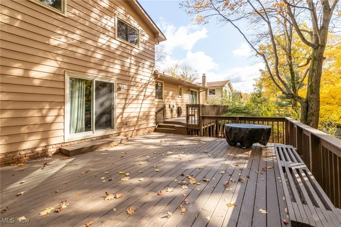 32760 Ledge Hill Drive, Solon, Ohio 44139,MLS Now Listing ID