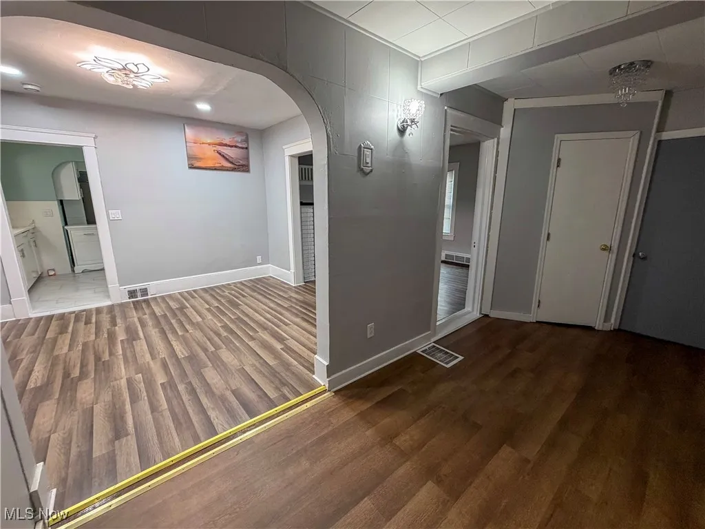 2405 Youngstown Road, Warren, Ohio 44484,MLS Now Listing ID