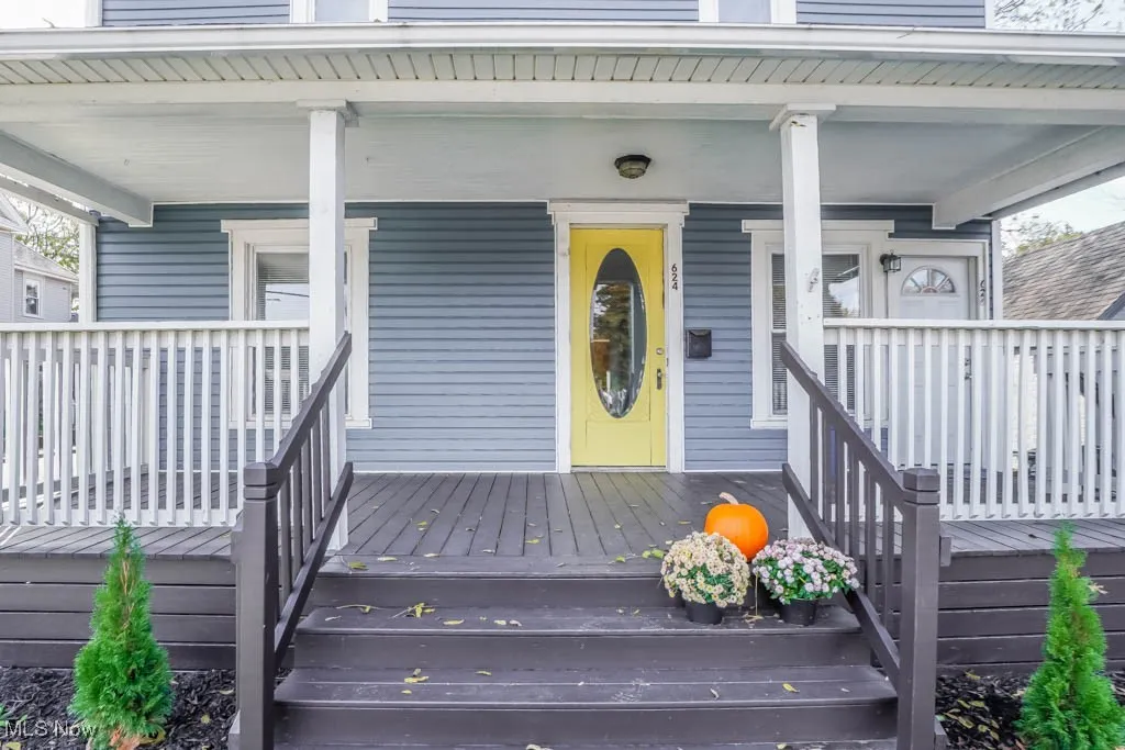 624 Portage Street, North Canton, Ohio 44720,MLS Now Listing ID