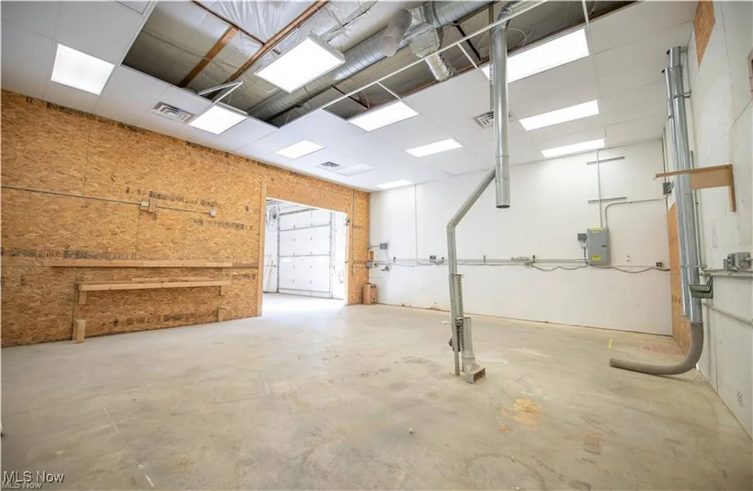 4043 Beck Avenue # B, Louisville, Ohio 44641,MLS Now Listing ID