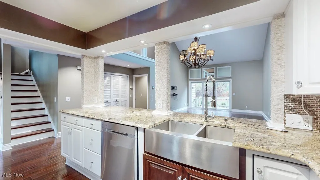 18 Dorset Court, Beachwood, Ohio 44122,MLS Now Listing ID