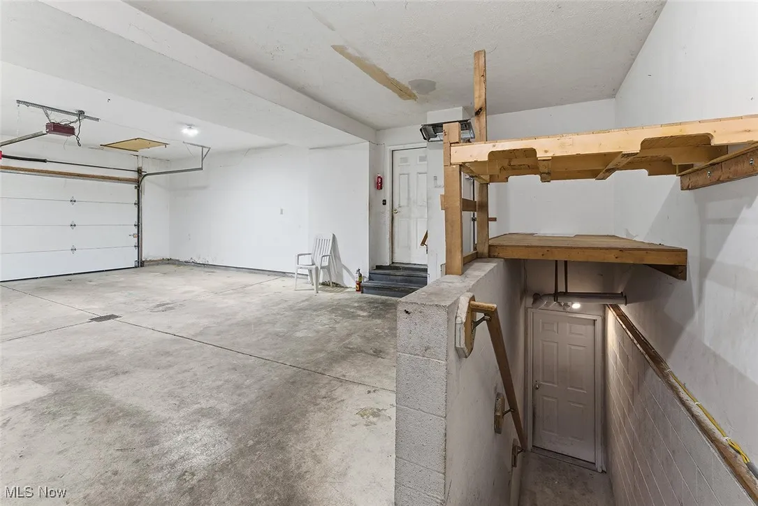 3805 Mount Vernon Boulevard, Norton, Ohio 44203,MLS Now Listing ID