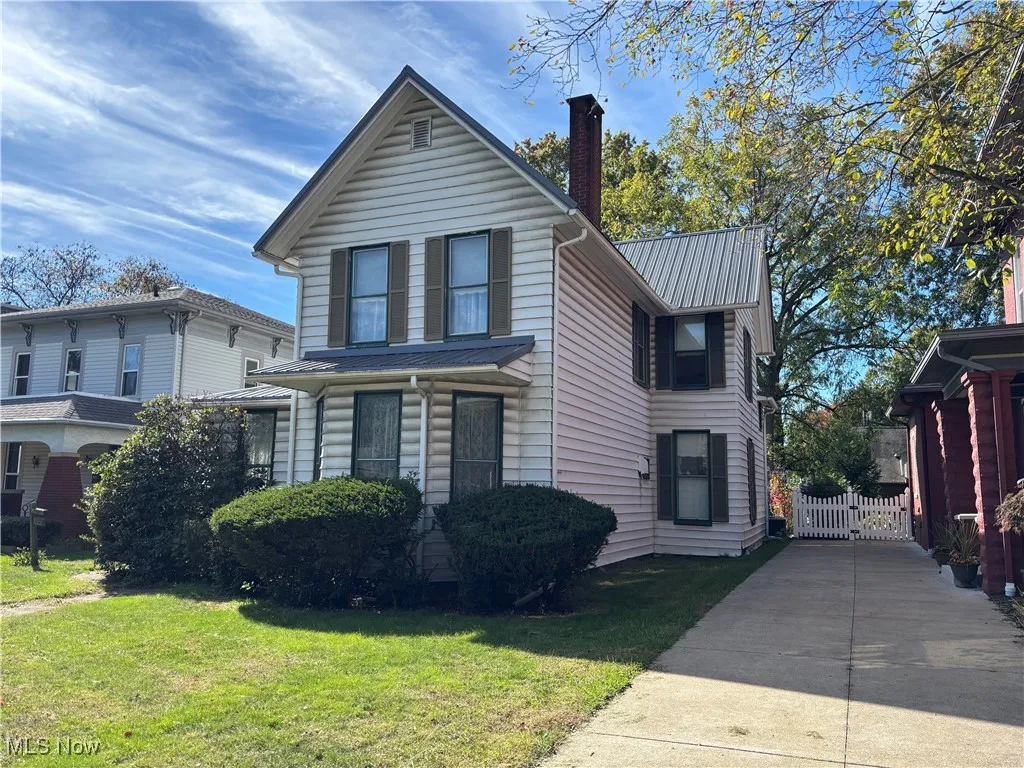 506 N Wooster Avenue, Dover, Ohio 44622,MLS Now Listing ID