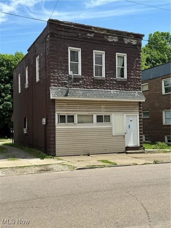 View of front facade