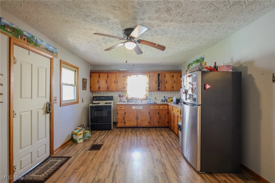 1745 S Linden Avenue, Alliance, Ohio 44601,MLS Now Listing ID