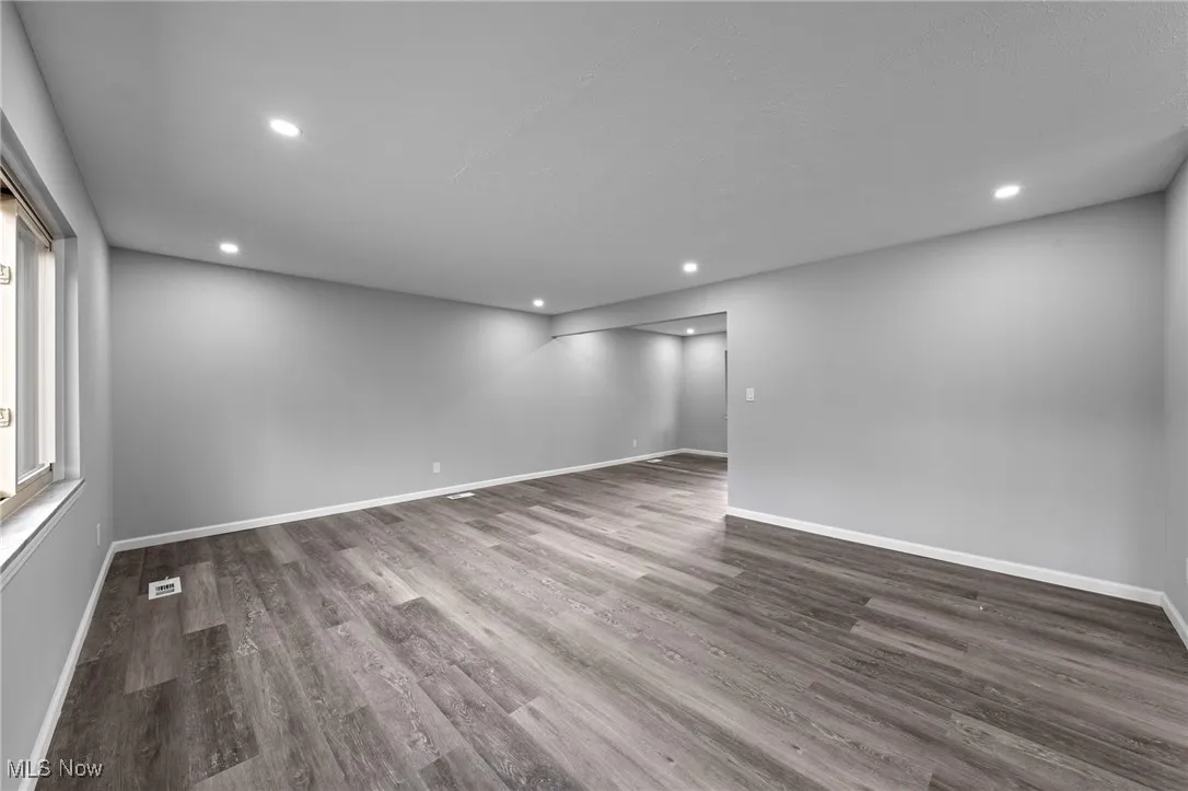 6876 Anthony Lane, Parma Heights, Ohio 44130,MLS Now Listing ID