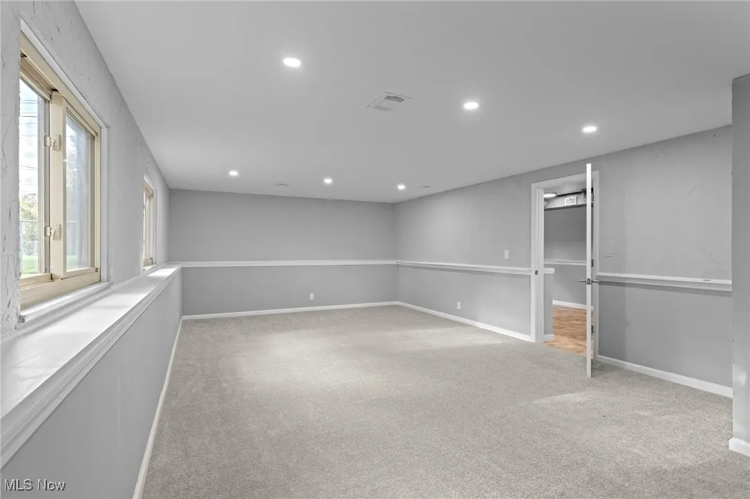 6876 Anthony Lane, Parma Heights, Ohio 44130,MLS Now Listing ID