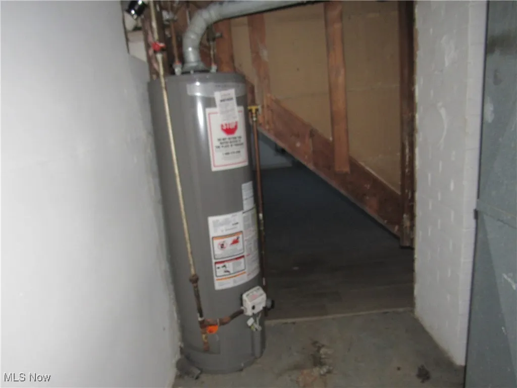 Utilities featuring gas water heater