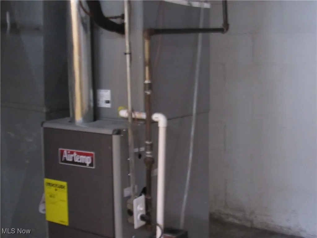 Utilities featuring heating unit