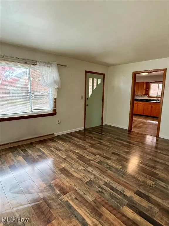 724 N Dawson Street, Uhrichsville, Ohio 44683,MLS Now Listing ID