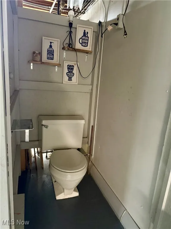 724 N Dawson Street, Uhrichsville, Ohio 44683,MLS Now Listing ID