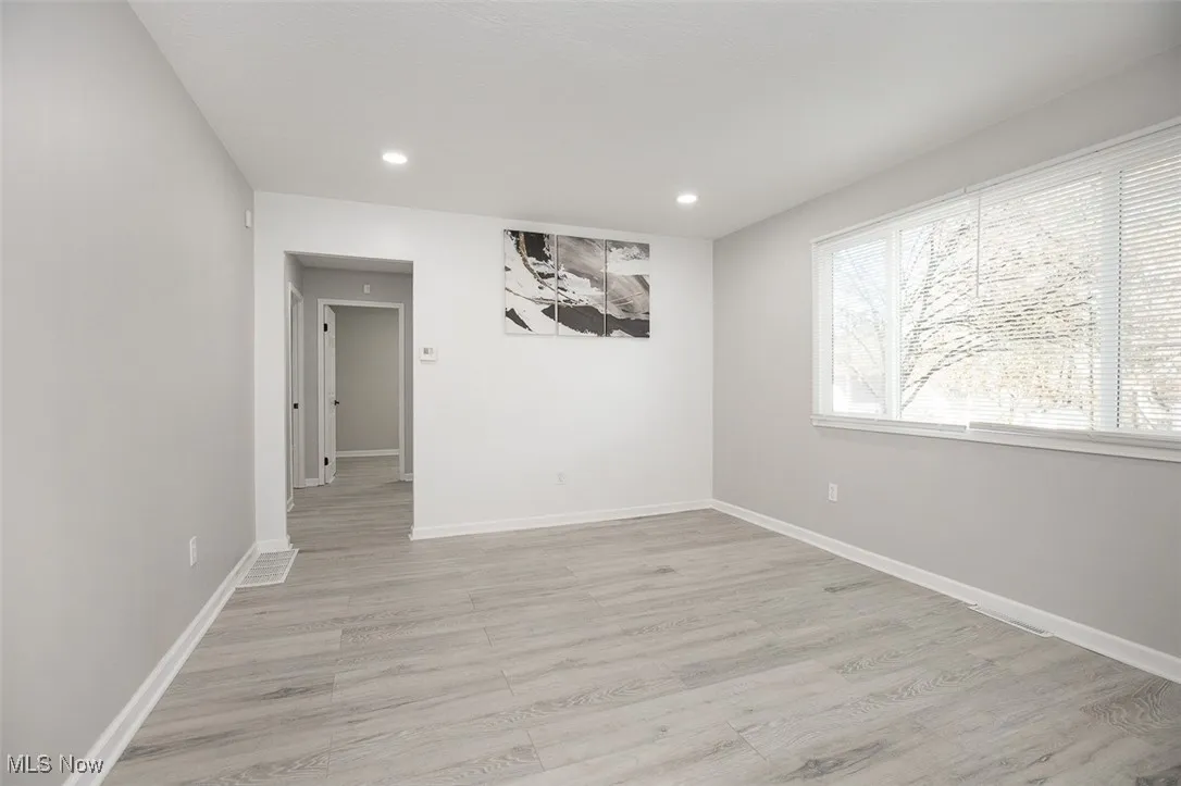 1076 Hardesty Boulevard, Akron, Ohio 44320,MLS Now Listing ID