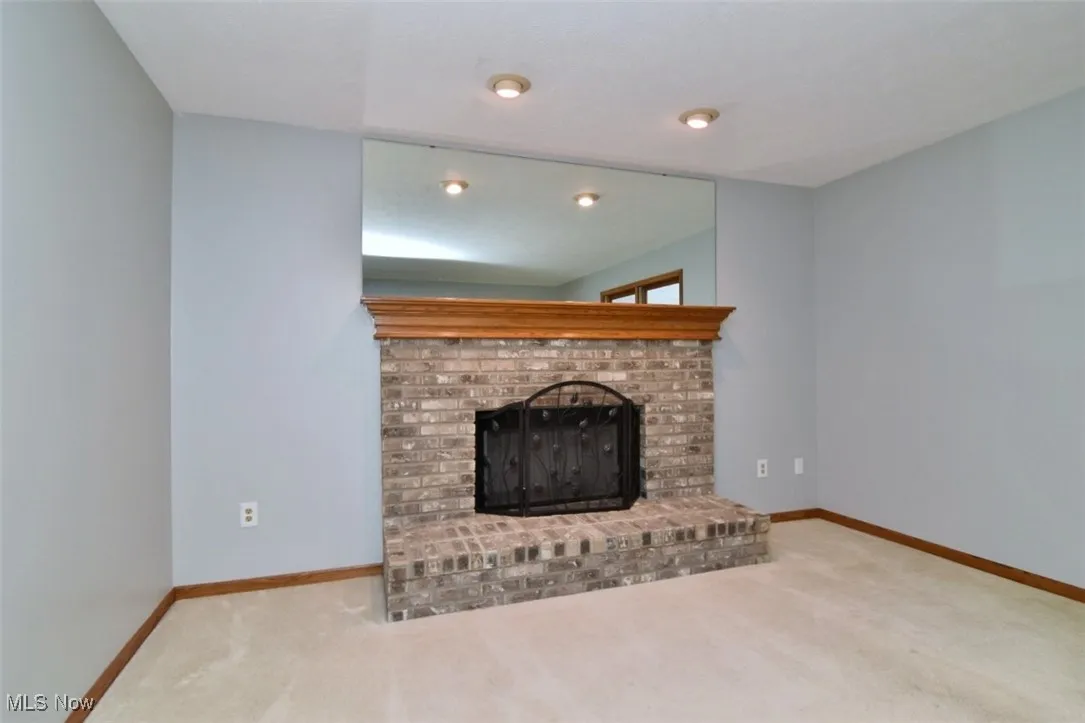 8175 Tanglewood Lane, Parma, Ohio 44129,MLS Now Listing ID
