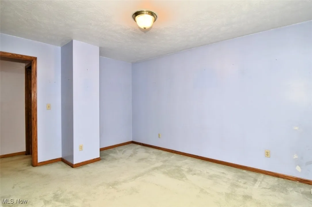 8175 Tanglewood Lane, Parma, Ohio 44129,MLS Now Listing ID