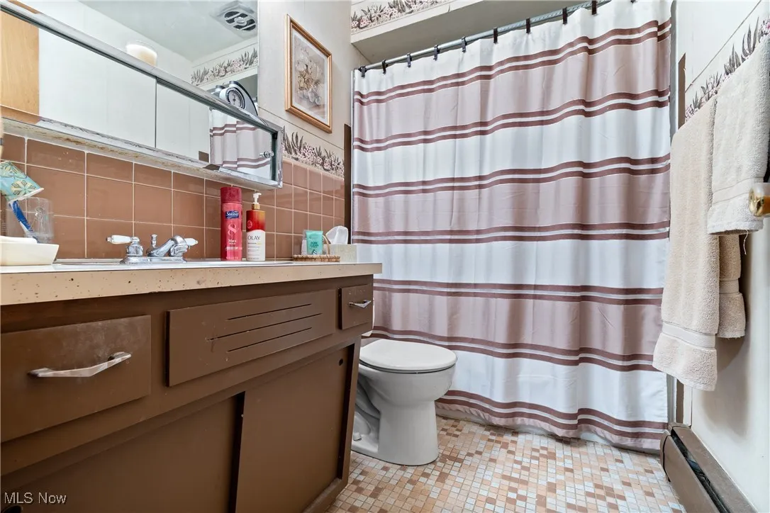 4958 Hampton Drive, North Olmsted, Ohio 44070,MLS Now Listing ID