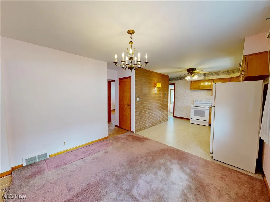 701 E 332nd Street, Eastlake, Ohio 44095,MLS Now Listing ID