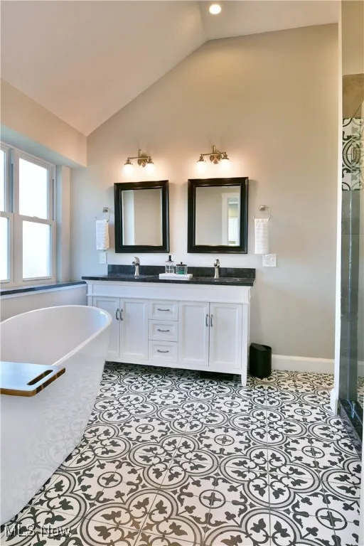 150 Cedars Drive, Poland, Ohio 44514,MLS Now Listing ID