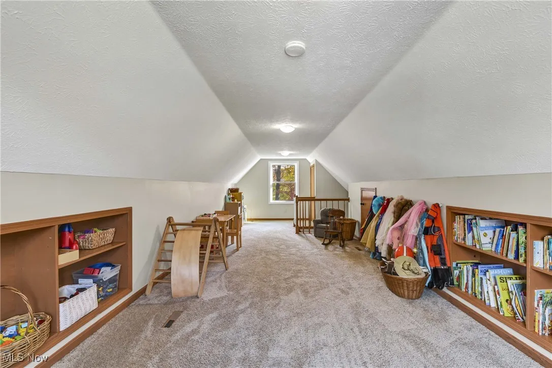 11431 Villa Grande Drive, North Royalton, Ohio 44133,MLS Now Listing ID