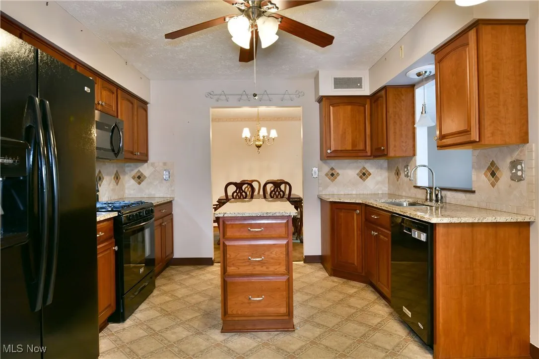 1760 Dumont Drive, Mineral Ridge, Ohio 44440,MLS Now Listing ID