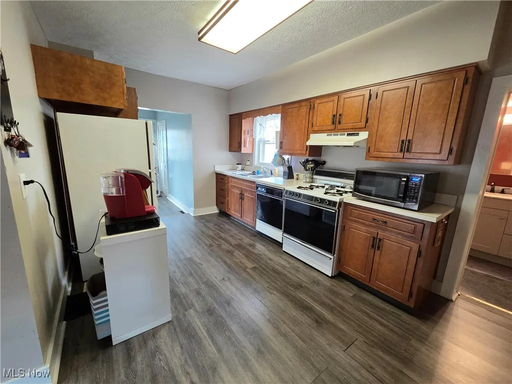 13 Grant Street, New London, Ohio 44851,MLS Now Listing ID