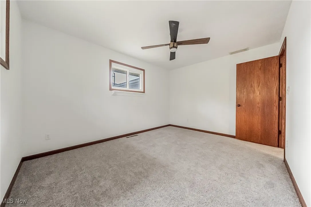 1038 Oakwood Drive, Elyria, Ohio 44035,MLS Now Listing ID