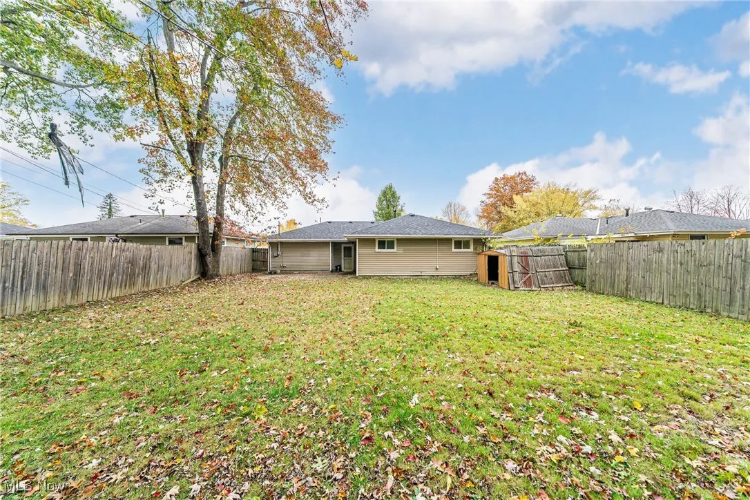 1038 Oakwood Drive, Elyria, Ohio 44035,MLS Now Listing ID