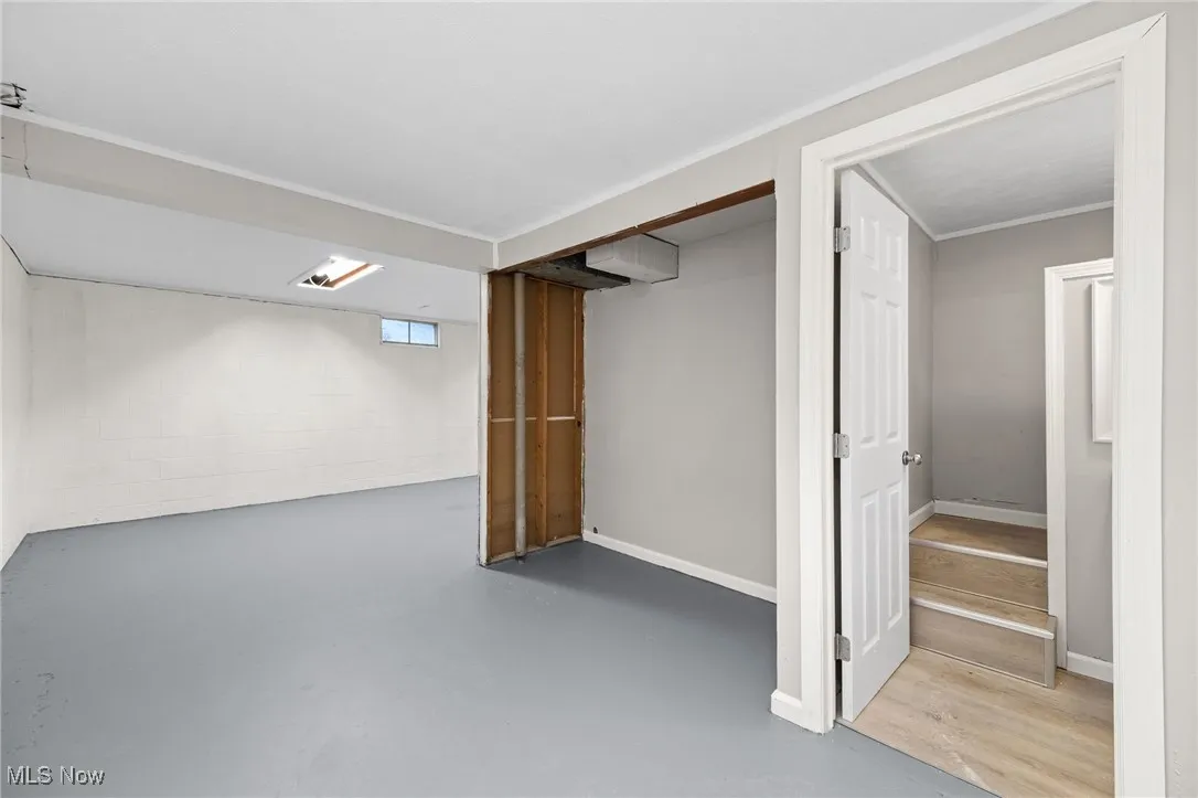 Below grade area with baseboards