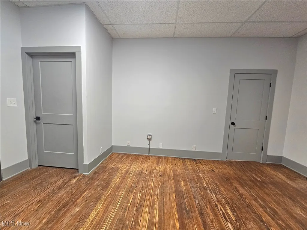Room details featuring light hardwood / wood-style flooring