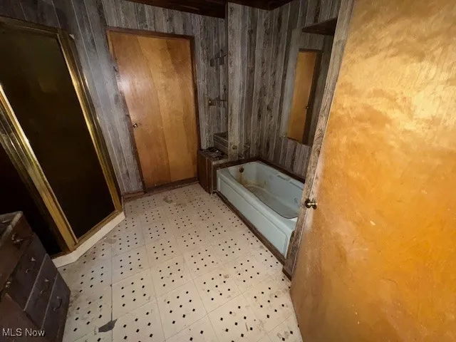 9256 Blossom Road, Mechanicstown, Ohio 44651,MLS Now Listing ID