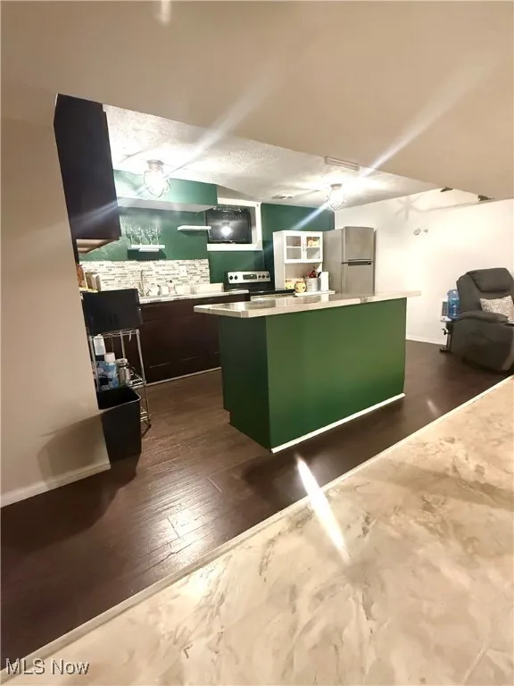 1040 E 177th Street, Cleveland, Ohio 44119,MLS Now Listing ID